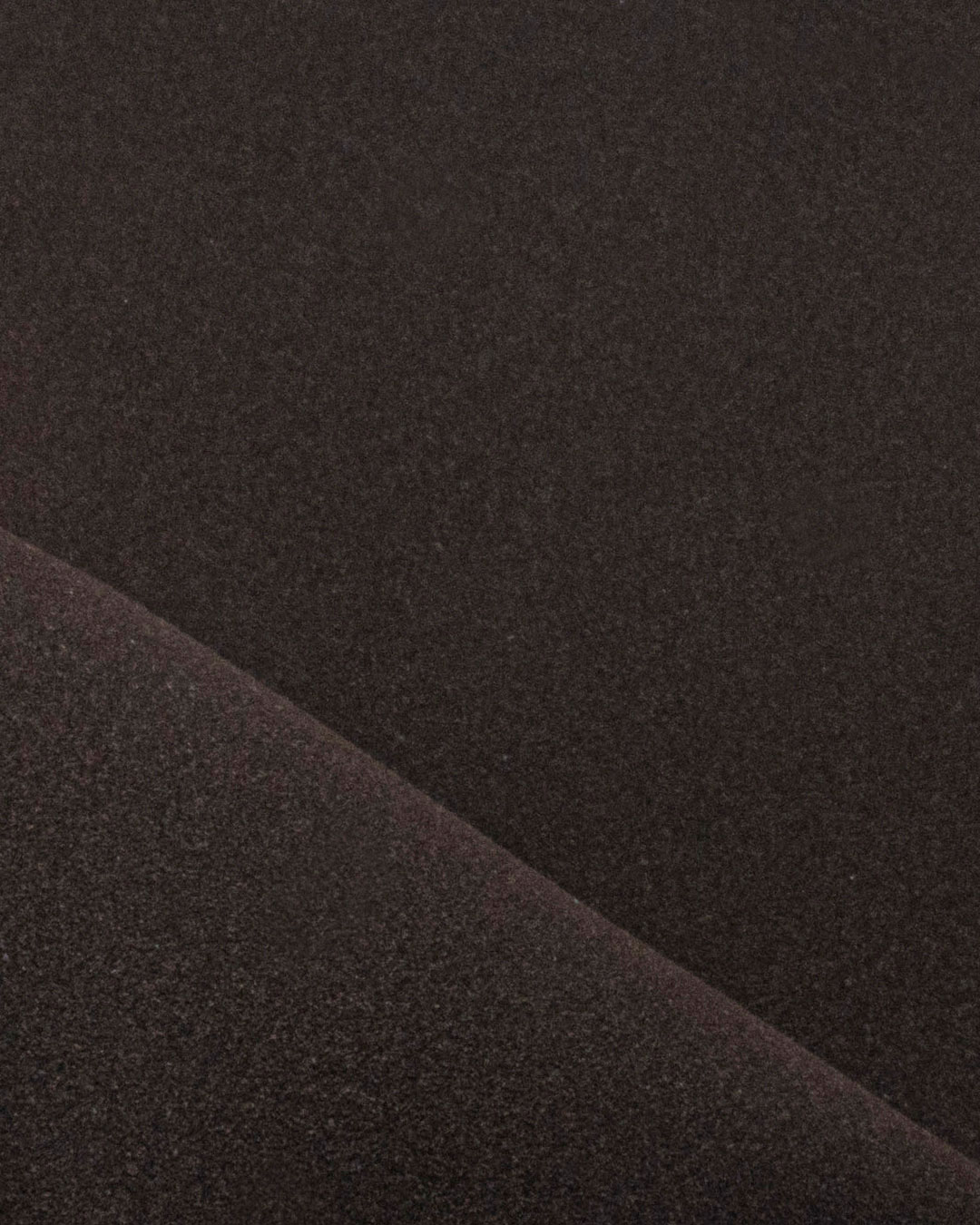 Material sintético tipo gamuza LISBOA en color french expresso